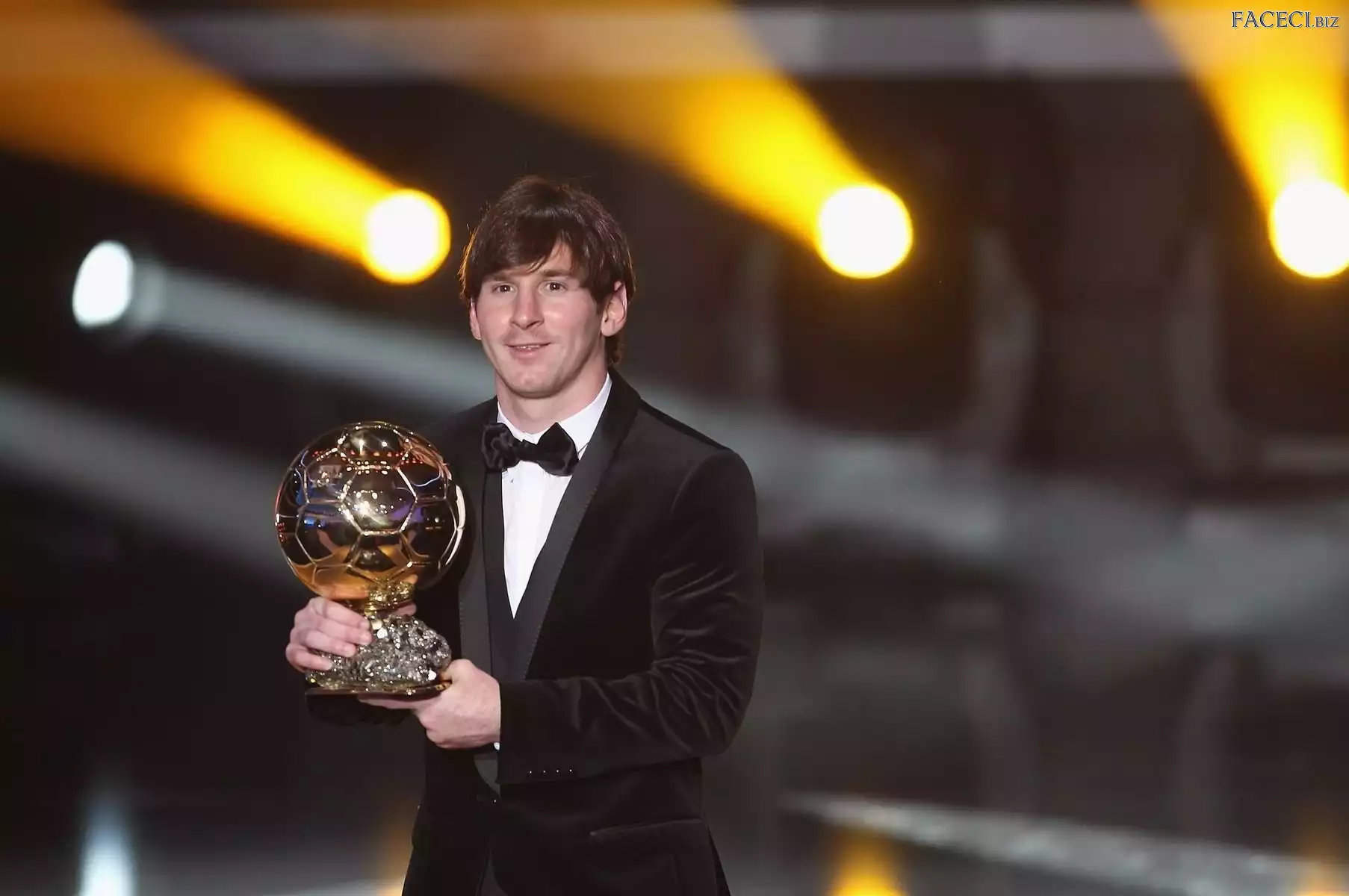 Piłka, Lionel Messi, Złota